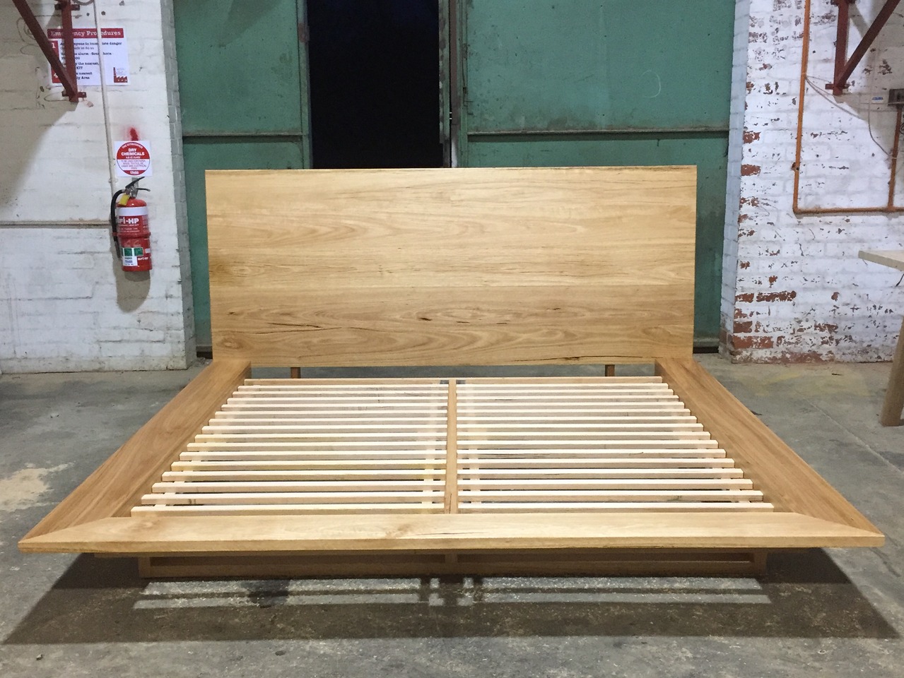 red hill bed by Hugh Makin Handkrafted